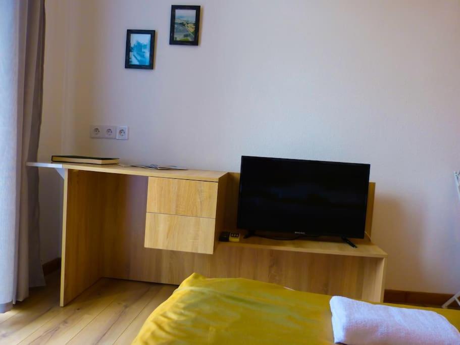 Live-Inn Stunning Apartment On Azneft Sq With President Palace & Old City Views Μπακού Εξωτερικό φωτογραφία